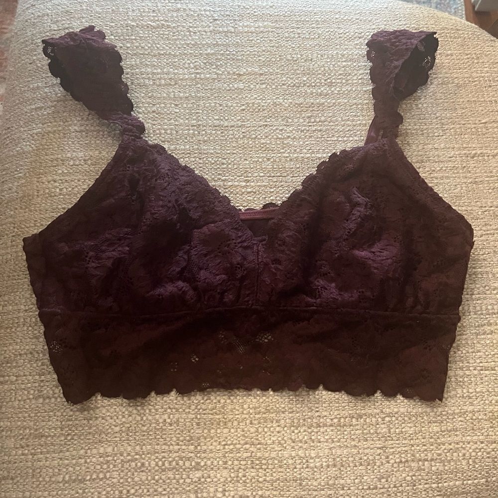 NWOT Aerie size M plum color lace bralette
